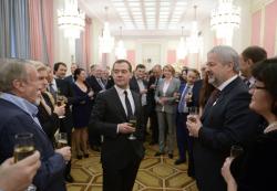 Дмитрий Медведев поздравил деятелей культуры с правительственной премией: Фото: РИА Новости www.ria.ru